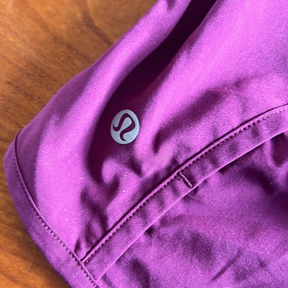 Lululemon Run Times Shorts size 6 Darkest Magenta - Picture 5 of 8